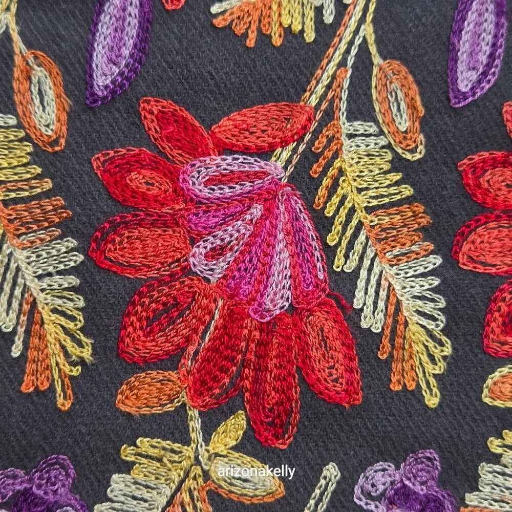 NWOT Cashmere Scarf With Chain Stitch Embroidery Colorful Woven
